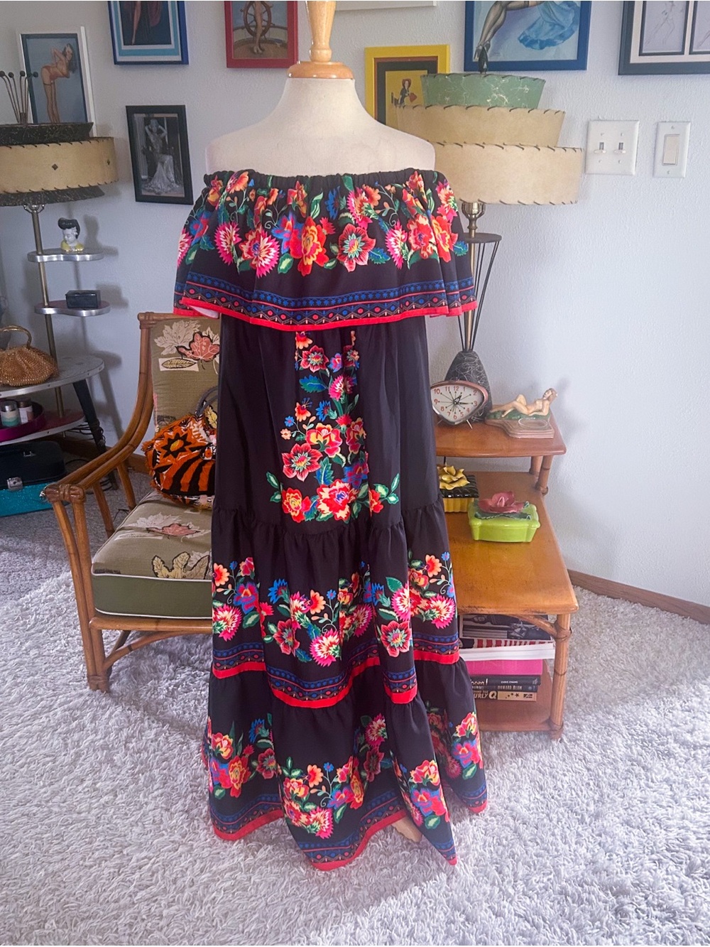 Retro Peasant Dress | Black Floral | M L  | Maxi